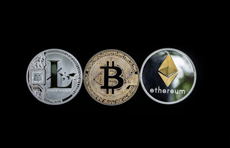 bitcoin, ethereum cryptocurrencies